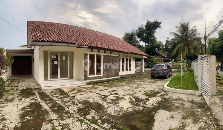  Rumah Unfurnished Bagus Lokasi Komersil Sukasari Raya  1