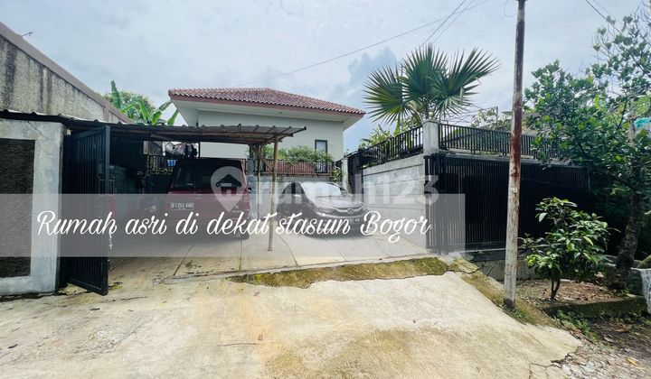 Cozy Semi-Furnished Serasa Villa House Near Bogor Station