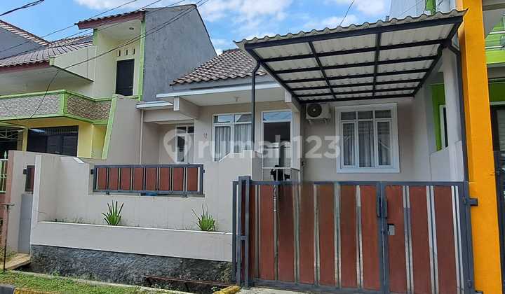Newly Renovated House Near Station in Yasmin Park 2