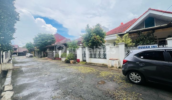 Rumah Dekat Stasiun Di Taman Cimanggu Dekat Tol 2