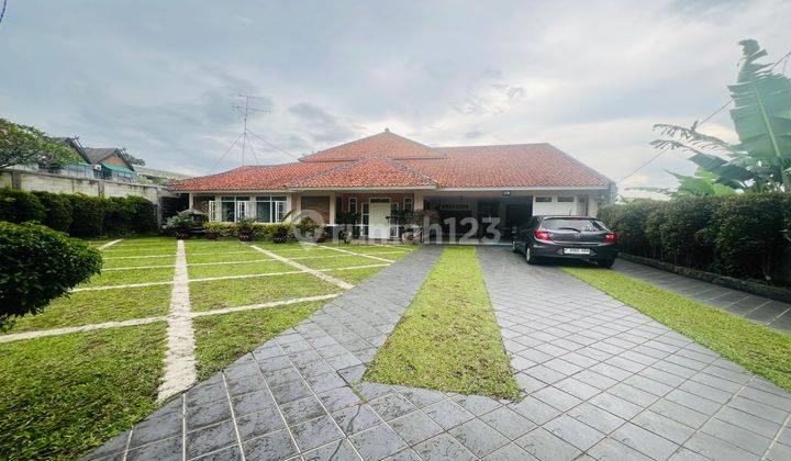 Rumah Rasa Villa Dengan Kolam Renang View Gunung Di Megamendung 1