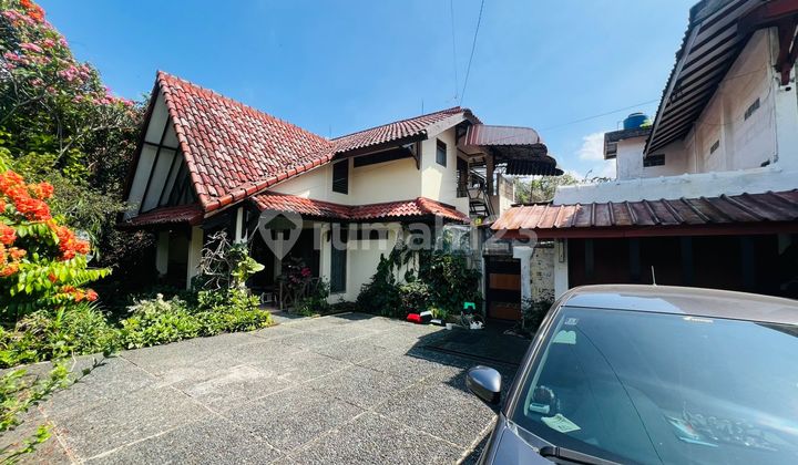 Rumah Heritage Di Gunung Gede Kota Bogor ( Semi Furnished ) 2