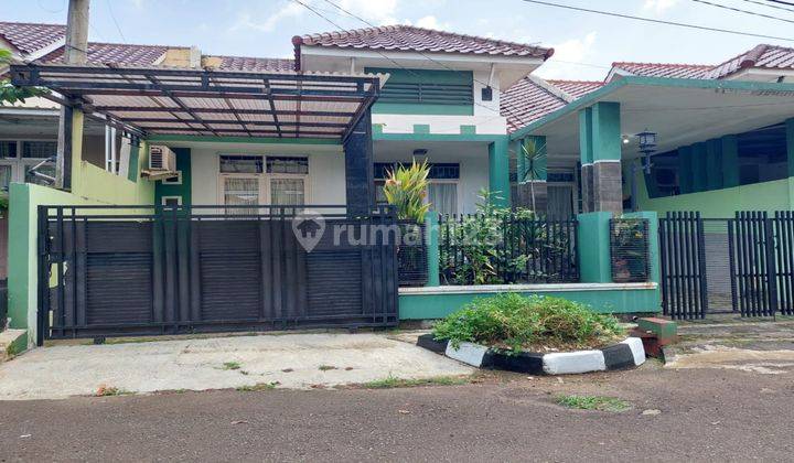  Rumah Unfurnished Bagus Dalam Cluster Di Taman Yasmin  1