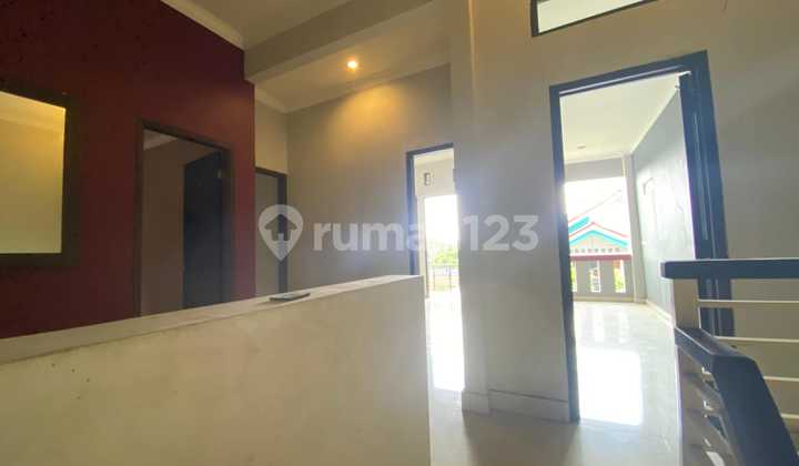 Rumah Cantik Siap Huni Tingkat 2 Lantai Di Indraprasta 2