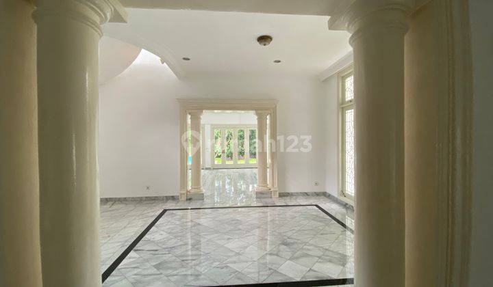 COMFY AND BIG HOUSE AT CIPETE, JAKARTA SELATAN 2