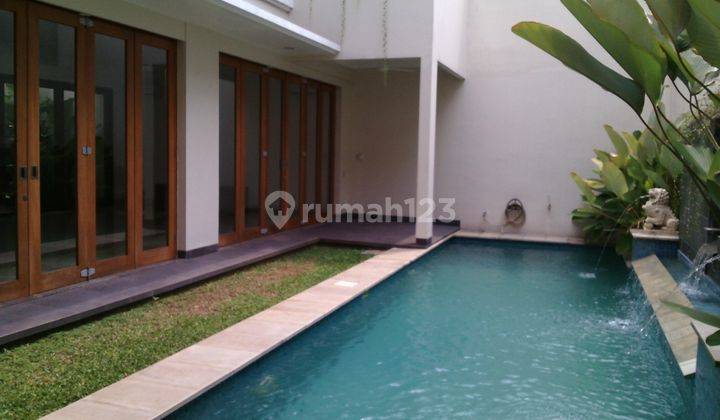 Good Quality House In Cipete 2