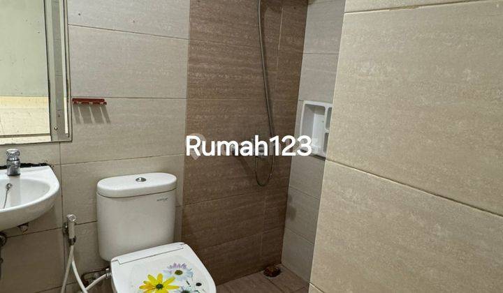 *rumah 2 Lantai Di Cluster Vasana Harapan Indah Bekasi* 2