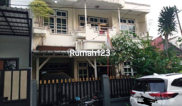 *Rumah 3Lantai di Komplek Cempaka Putih Indah, Cempaka Putih* 1