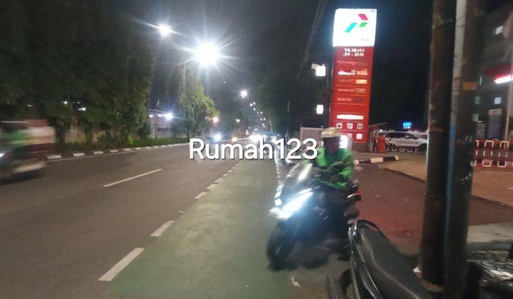 *Ruko 3,5 Lantai di Daerah Cempaka Putih, Jakarta Pusat* 2