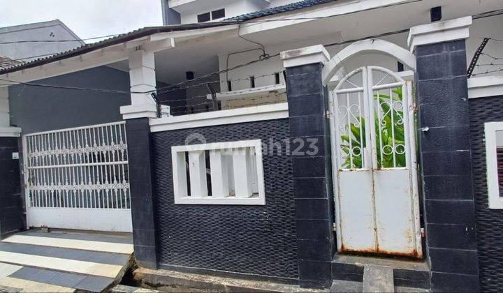Rumah 1 ¹/² Lantai Di Pondok Cipta Bintara Bekasi Barat 1