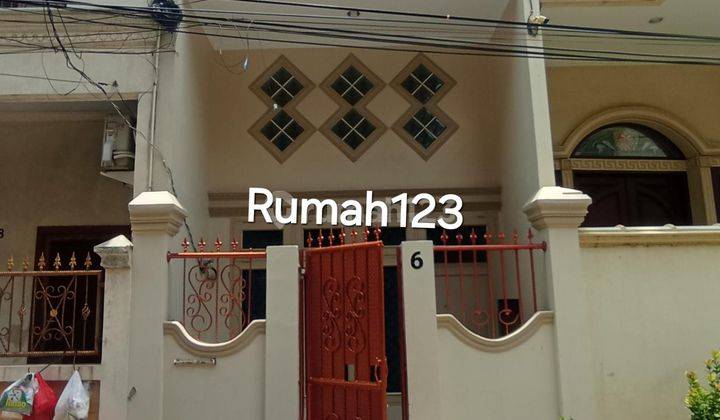 *rumah 4 Lantai Row Jalan 2 Mobil Di Pademangan, Jakarta Utara*