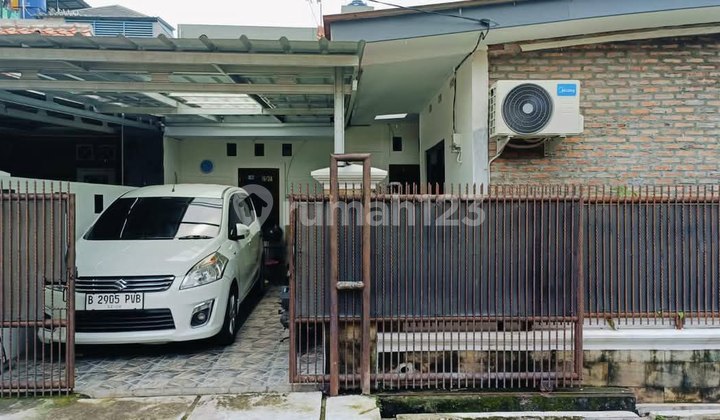 Rumah Di Purigading, Pondok Melati, Bekasi 2