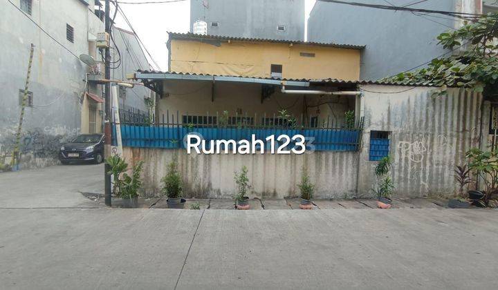 *Rumah 2 lantai Dekat dengan Halte di Pademangan, Jakarta Utara* 1