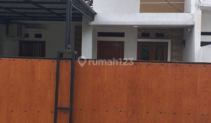 Rumah Bagus 2 Lt & Full Renov Jatimekar - Bekasi 1