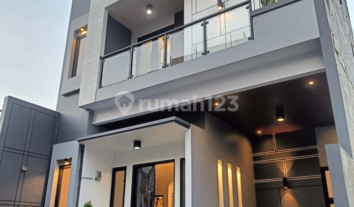 Cluster Rumah Modern Minimalis 2 Lantai + Rooftop12unit Dekat Pintu Tol Tb Simatupang 2