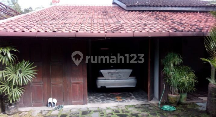 Classic Cool Green Bromonilan Kalasan House. PRICE DROP QUICKLY AVAILABLE!!! Classic Cool Green Bromonilan Kalasan House. PRICE DROP QUICKLY AVAILABLE!!!