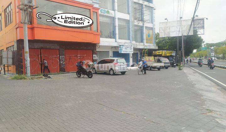 Ruko 2lantai Dijual Jogja Pinggir Ringroud Utara.NEGO BU!! 2