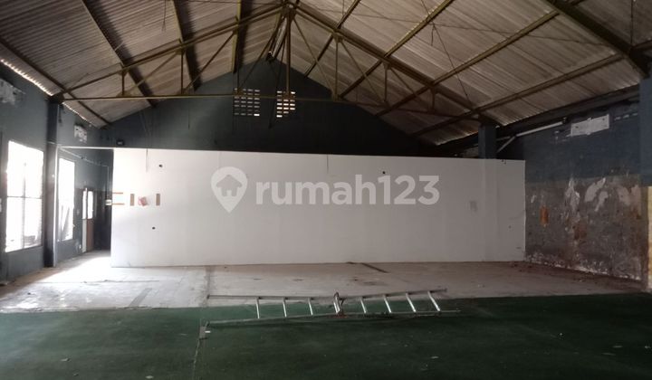 Warehouse & Office House for Rent in Timoho, Jogja City. STRATEGIC!! Warehouse & Office House for Rent in Timoho, Jogja City. STRATEGIC!!