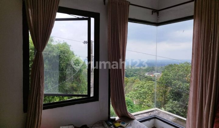 Luxury House, Spacious, Cool, Green, Getasan, Salatiga, Central Java. CHEAPEST PRICE. 2