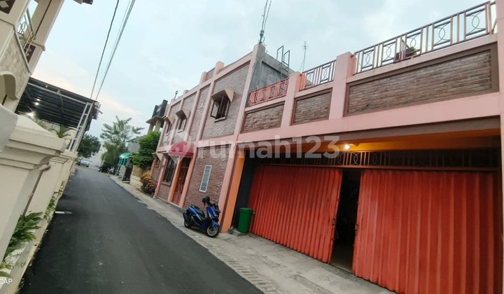 Kost Ekslusif Dkt Kampus UPN & Pakuwon Mall ******** HARGA PULUNG