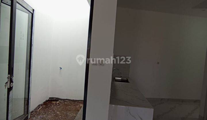 Rumah Modern  Minimalis Murah Di Ciracas Jakarta Timur 2