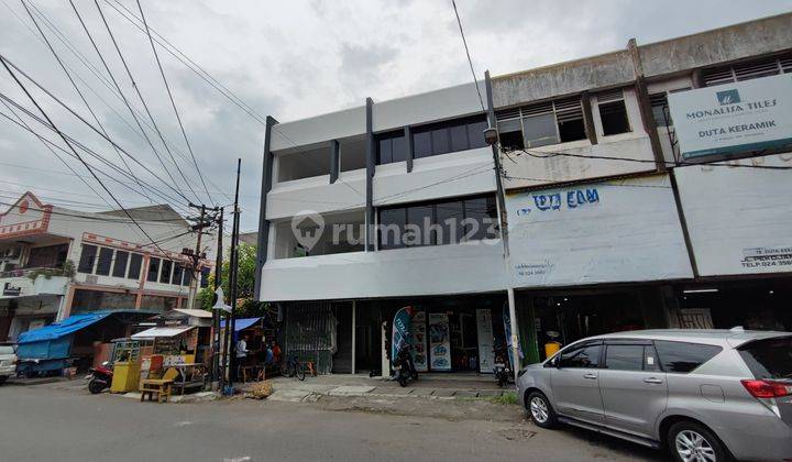 Ruko 3 Lantai Strategis Untuk Usaha di Semarang Tengah 1