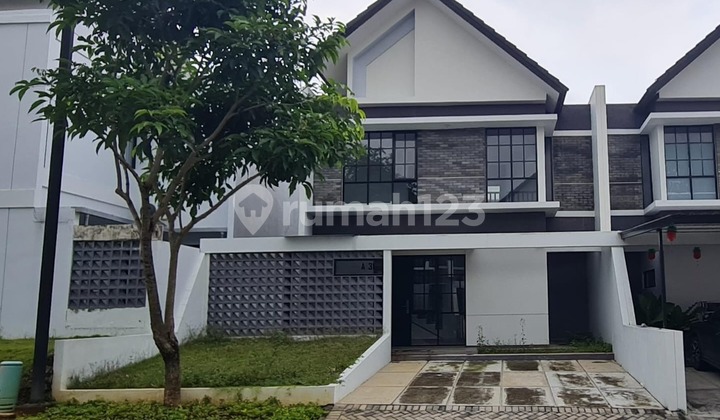 Rumah Bagus Cluster Strategis Siap Huni di The Miles 1