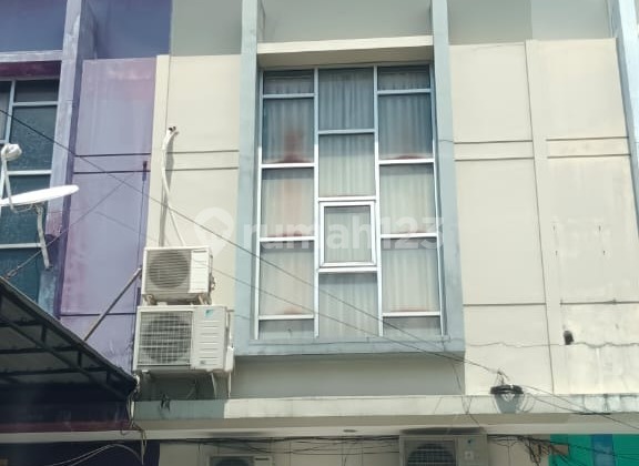 Ruko Strategis Premium Strategis Siap Pakai di Kanal Barat Sompok 1