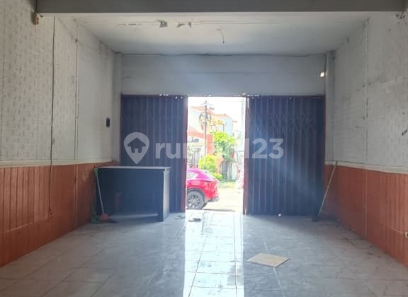 Ruko Premium Bagus Siap Pakai di Jalan Pringgading