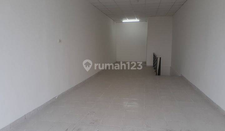 2 Unit Ruko Stragtegis di Jalan Badak Raya 2