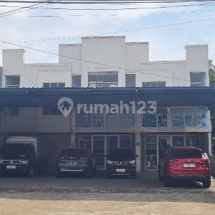 Ruko 3 Jejer Strategis SIap Pakai di Wolter Monginsidi 1