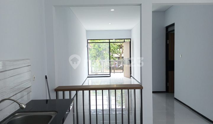 Rumah Baru Renov Hadap Timur Di Tki 2 Rumah Baru Renov Hadap Timur Di Tki 2