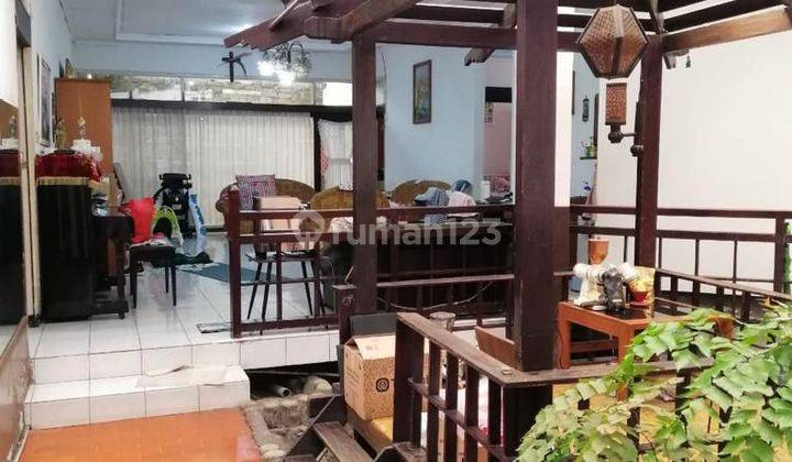 Rumah Bagus 2 Lantai dijual di Dadali 1