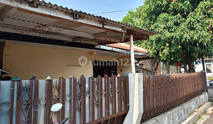 Rumah Hook Ada Taman di Kopo Permai Bandung 1