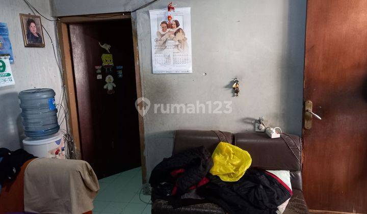 Rumah Butuh Renovasi hadap Selatan di Sitimunigar 2