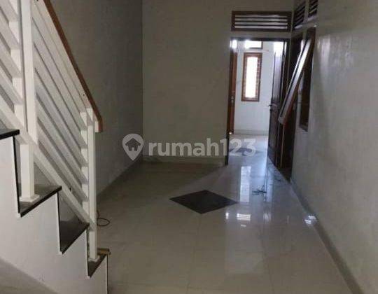 Dijual Rumah 3 Lantai siap huni di TCI 1 2