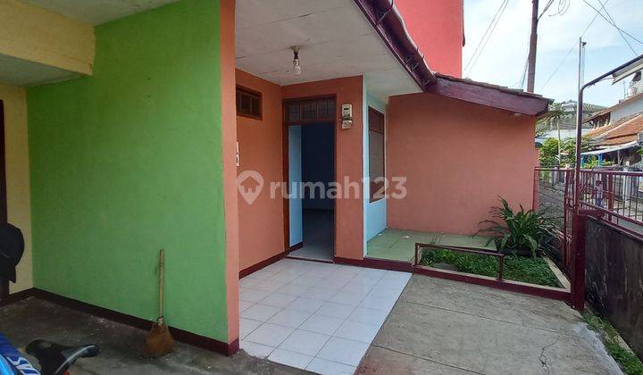 Rumah Butuh Renovasi Hadap Timur di Kopo Elok 2