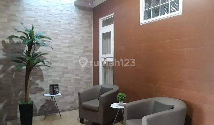 Rumah Furnished Tengah Kota di Sayap Lodaya Bandung 1