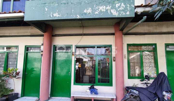 Active Lease Needs Renovation in Buah Batu 2