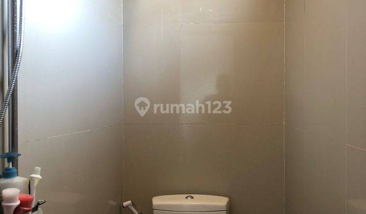 kamar mandi rumah siap huni 1lantai di