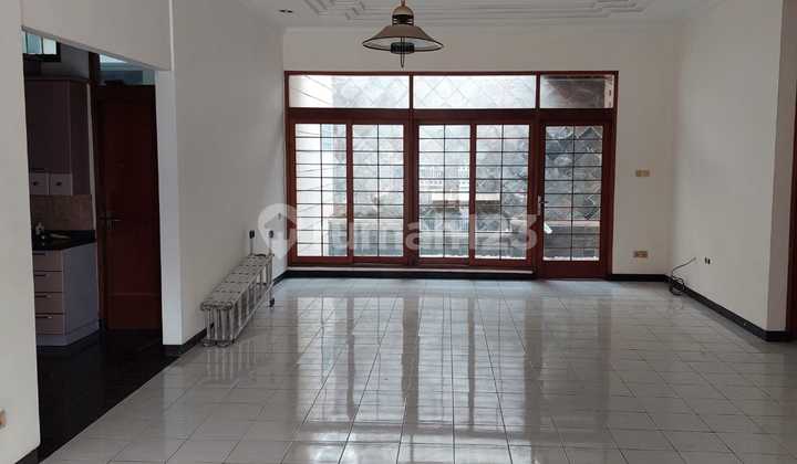 Rumah 1 Lantai Siap Huni Dekat Tol Di Kopo Sari Bandung