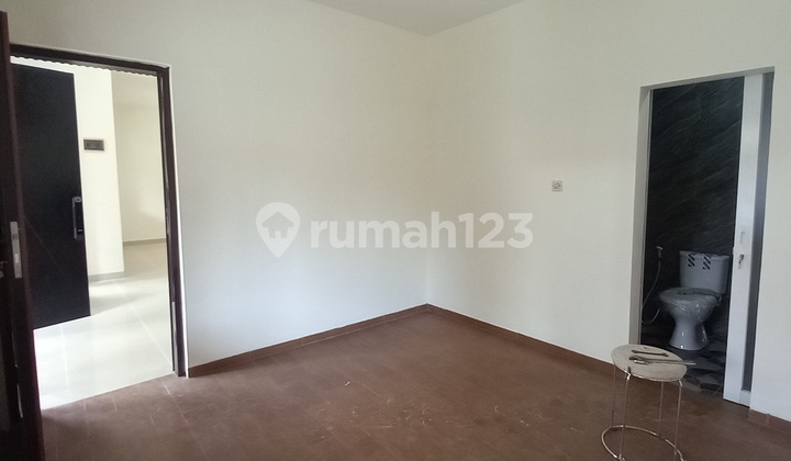 Rumah 2lt Dijual Di Tatar Banyak Sumba Kbp Di Kota Baru Parahyangan 2