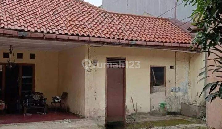 Rumah Mewah Didekat Green Ville Meruya, Jakarta Barat 1