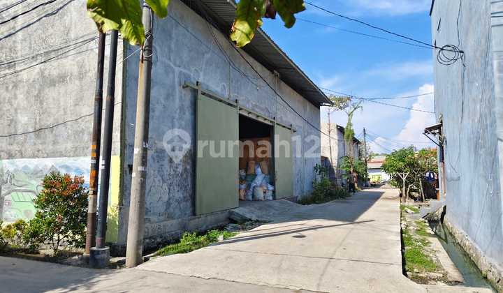 Warehouse Lot with Office and Box Car Access in Kosambi, Tangerang