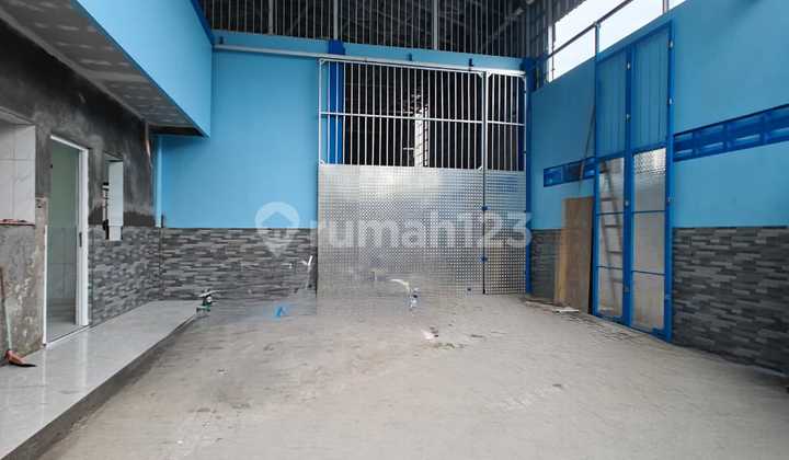 Warehouse Neat and Clean, Office and Mess Hall by French Roadside, Dadap, Tangerang