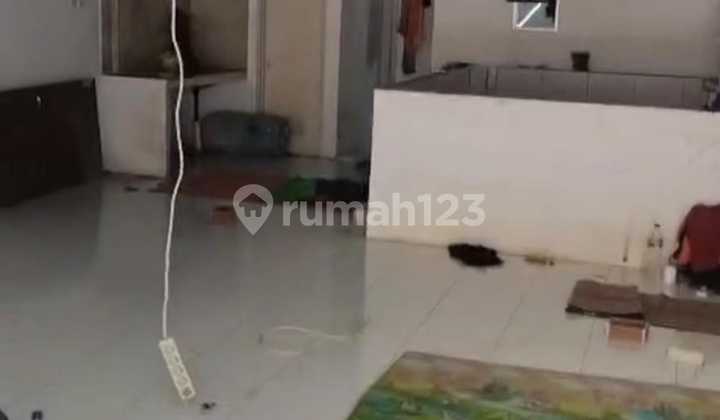 Ruko 3 Lantai Murah Lokasi Dekat Bandara, Duta Bandara, Tangerang