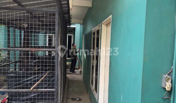 Rumah Kos Kosan 2 Pintu di Duta Bandara Permai