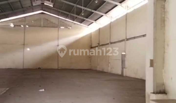 Gudang Bagus Dekat Bandara Pinggir Jalan Perancis Dadap Tangerang