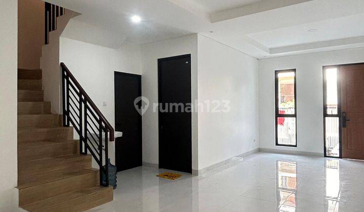 Dijual Rumah Metland Puri 1