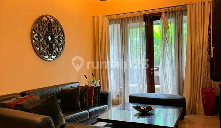 Dijual cepat Rumah Hoek 2 Lantai Kondisi bagus full furnished siap huni di The Green BSD City, dekat Pos Security